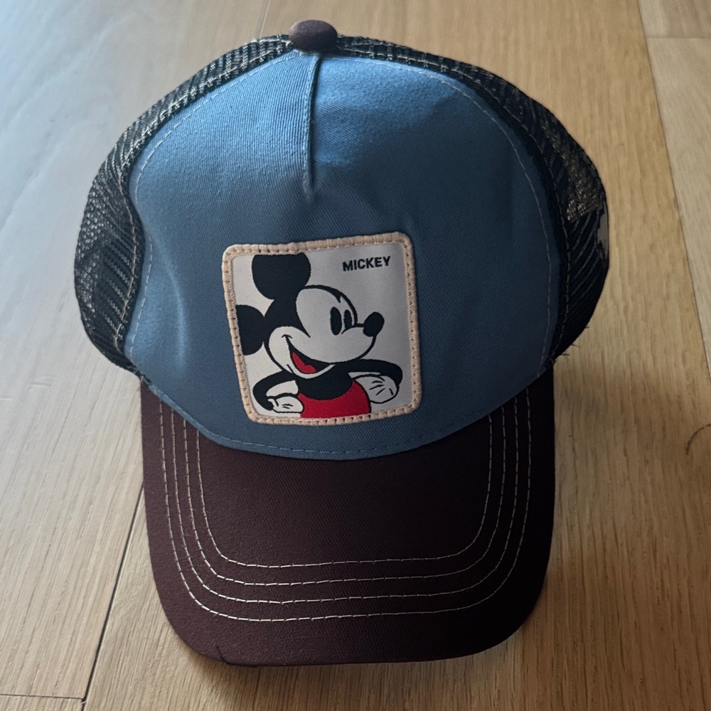 Mickey mouse new baseball cap see photos cute new